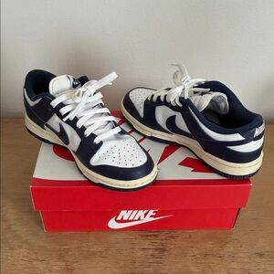 Nike Dunk Low Midnight Navy